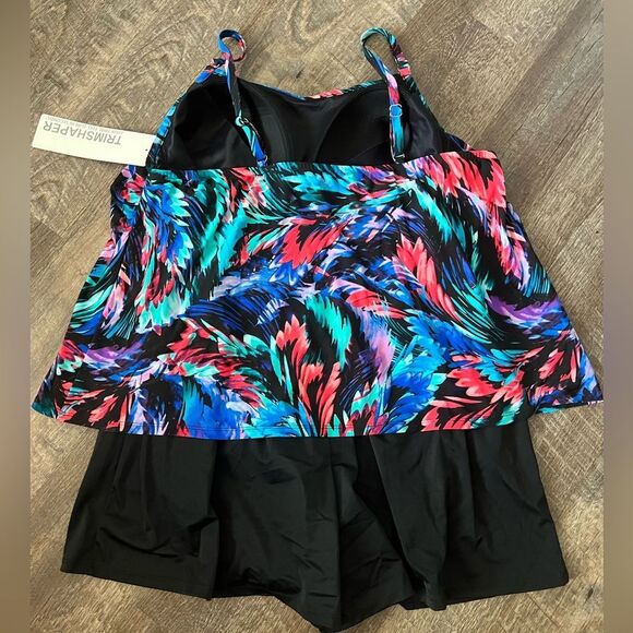 Trimshaper Farrah Swim Romper Plus- Size 22W - Picture 2 of 12